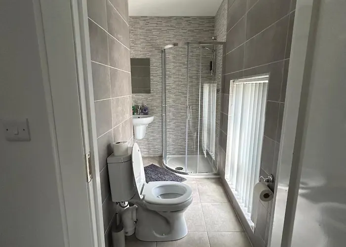 Riverside Apartment *